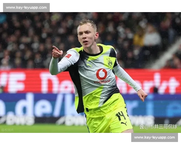 拜仁 5500 万欧压哨报价吉滕斯未果，切尔西 6500 万欧抢下英格兰新星