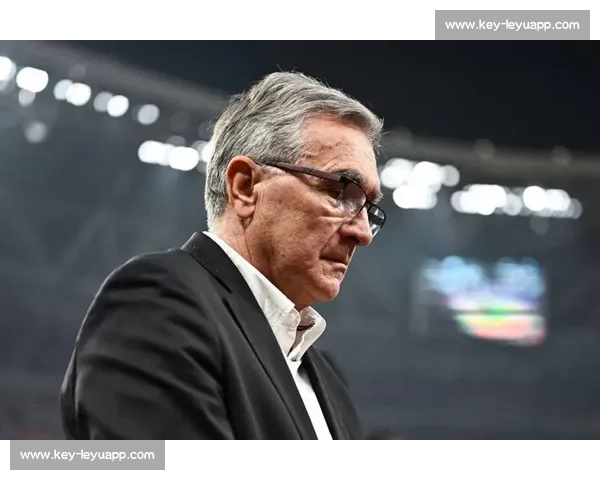 央视曝国足选帅薪资底线：百万欧预算锁定东欧教头 伊万自降 70% 薪酬接盘