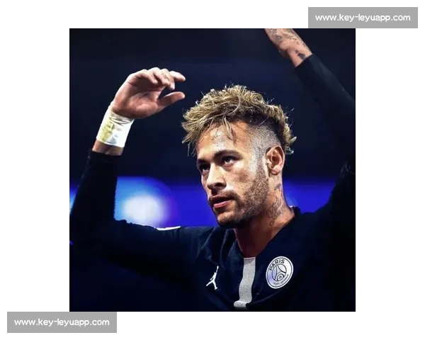 新月 CEO 力挺内马尔:重伤不后悔,品牌价值超预期 新月 CEO 力挺内马尔:重伤不后悔,品牌价值超预期