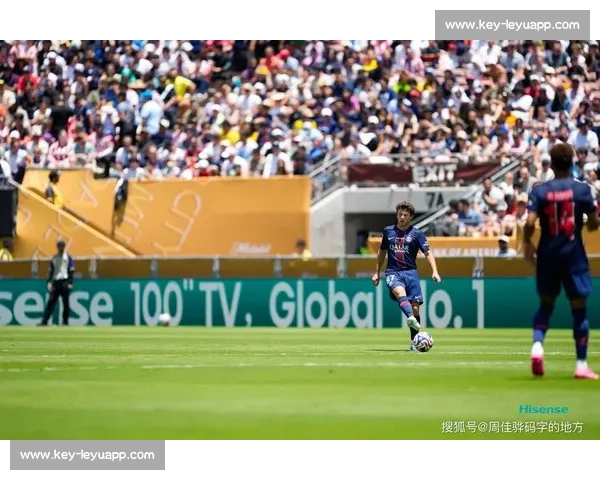闪电解职！博塔弗戈主帅率队击败巴黎后突遭下课，世俱杯 16 强成导火索